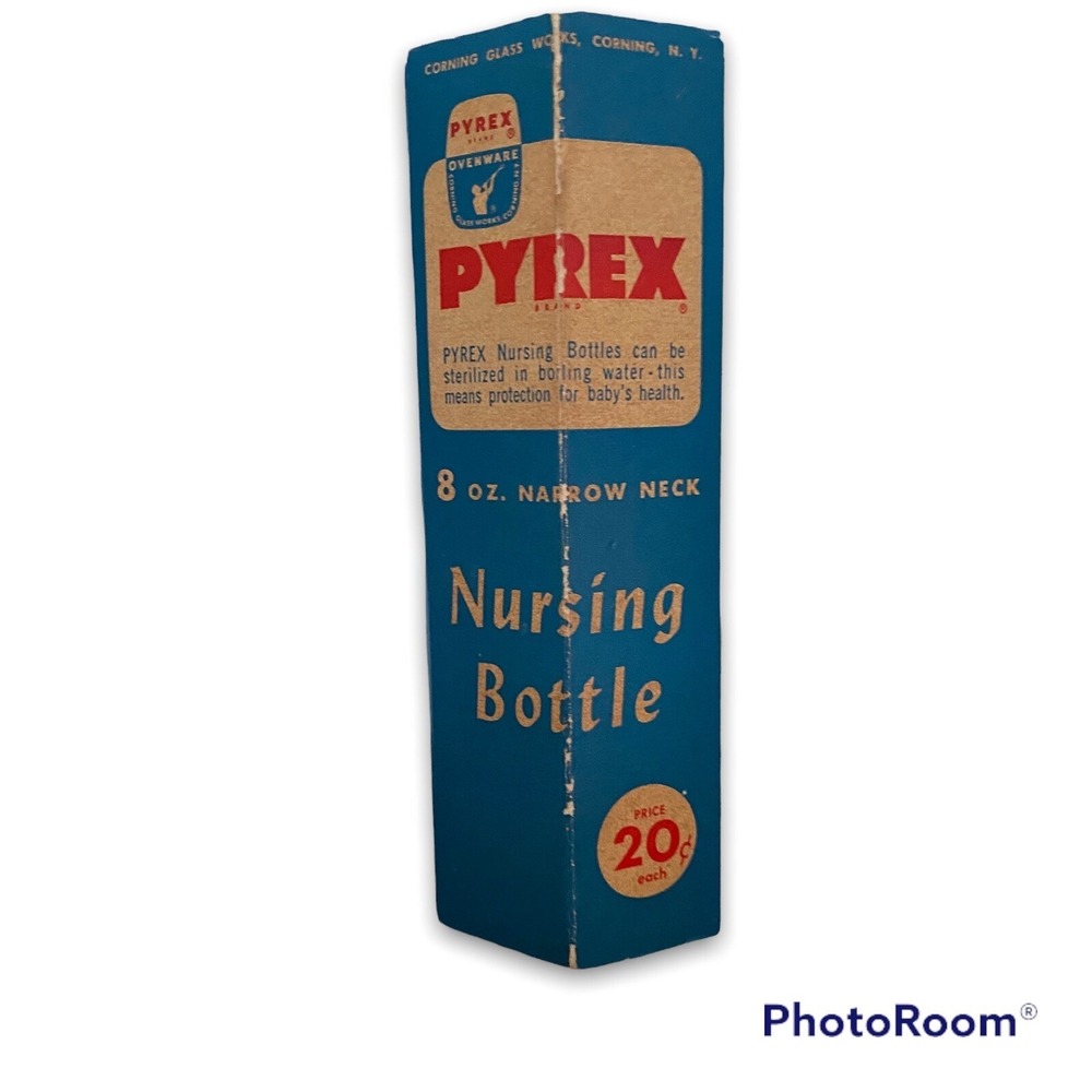 PYREX 8 OZ. Narrow Neck Glass NURSING BOTTLE Made in USA with Sleeve Vintage